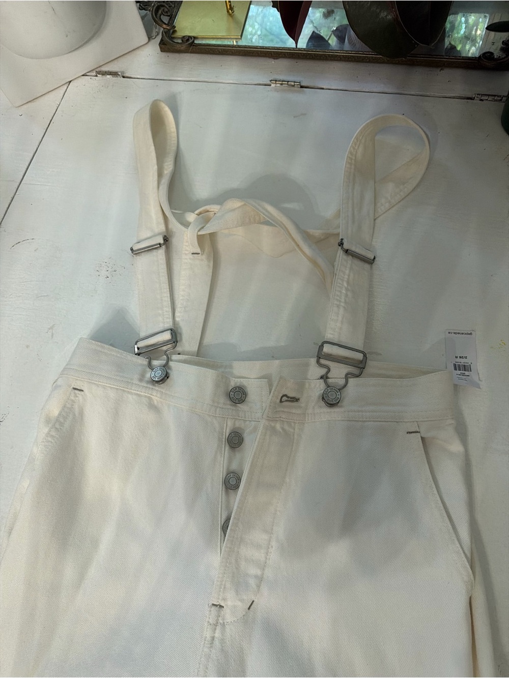 GAP Wide-Leg Cream Button-Fly Jeans with suspenders - Picture 3 of 5